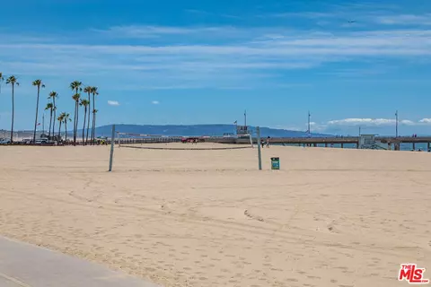51 27th Ave, Venice, CA 90291