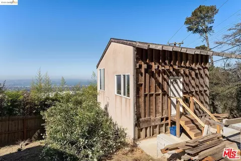 Exterior - 436 Panoramic Way, Berkeley, CA 94704 photo 4 of 6