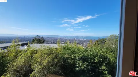 View/Area - 436 Panoramic Way, Berkeley, CA 94704 photo 5 of 6