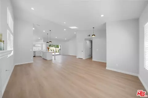 2505 Winthrop Ct, Simi Valley, CA 93065 photo 13