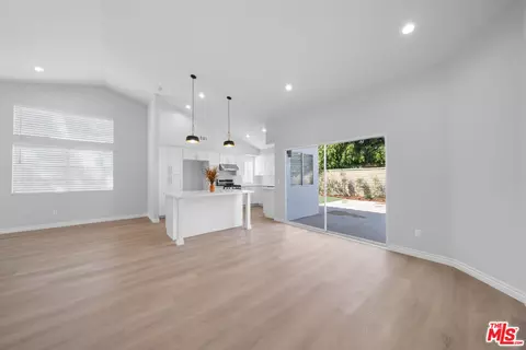 2505 Winthrop Ct, Simi Valley, CA 93065 photo 15