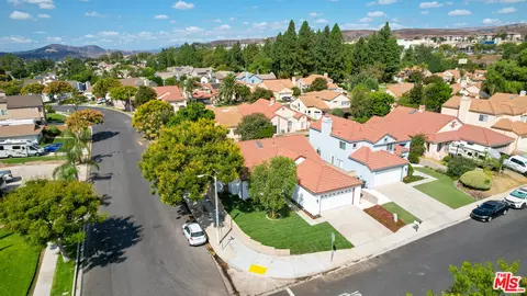 2505 Winthrop Ct, Simi Valley, CA 93065 photo 39
