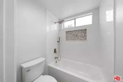 2505 Winthrop Ct, Simi Valley, CA 93065 photo 23