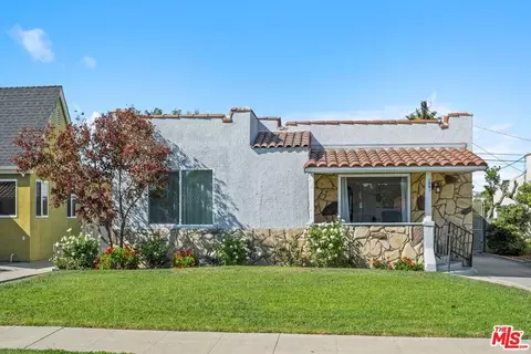 1951 W 81st St, Los Angeles, CA 90047