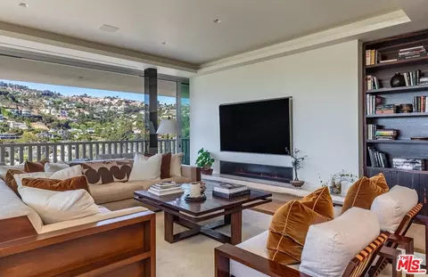 9255 Doheny Rd #1901, West Hollywood, CA 90069