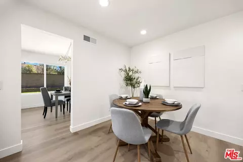 Dining - 404 E Meadowbrook Ave, Orange, CA 92865 photo 3 of 5
