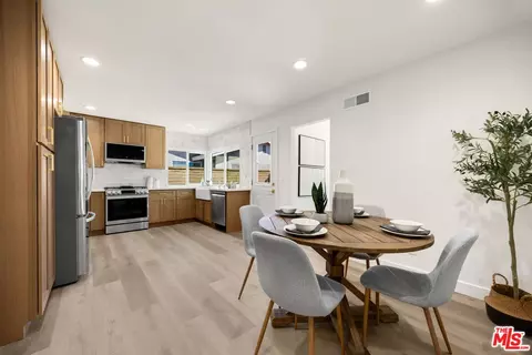 Dining - 404 E Meadowbrook Ave, Orange, CA 92865 photo 1 of 5