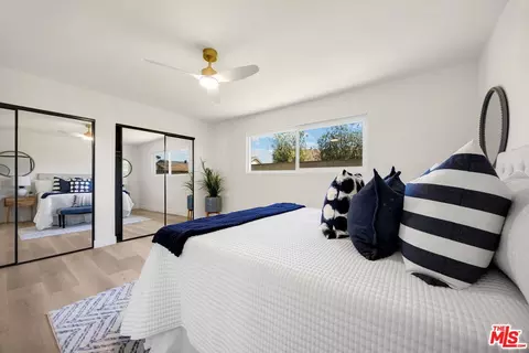Bedroom - 404 E Meadowbrook Ave, Orange, CA 92865 photo 4 of 6