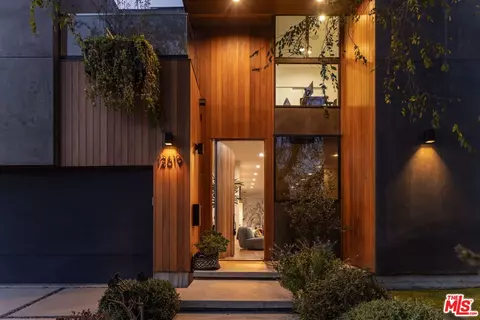 12619 Preston Way, Los Angeles, CA 90066