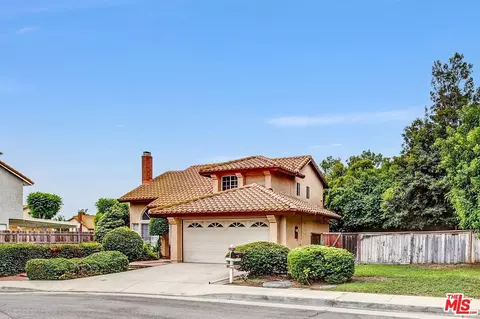 2882 Butte Creek Pl, Ontario, CA 91761 photo 2