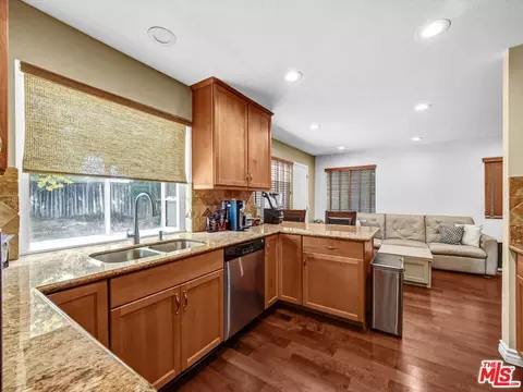 2882 Butte Creek Pl, Ontario, CA 91761 photo 8