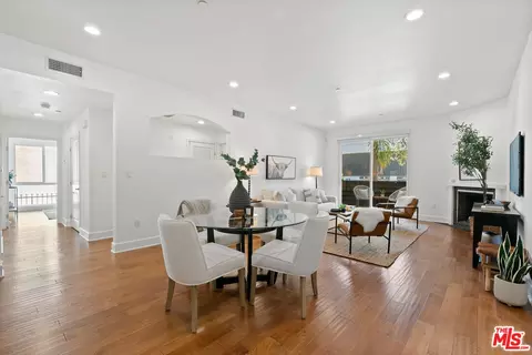 1235 Granville Ave #102, Los Angeles, CA 90025