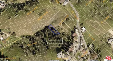 3606 N Camino Real, Los Angeles, CA 90065