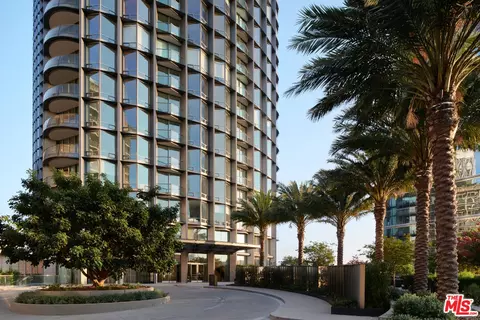 211 W Elm Ct #29A, Los Angeles, CA 90067