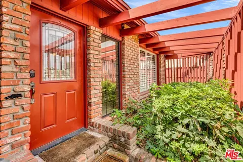 2203 N Slater Ave, Compton, CA 90222 photo 6