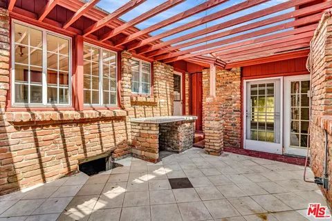 2203 N Slater Ave, Compton, CA 90222 photo 44