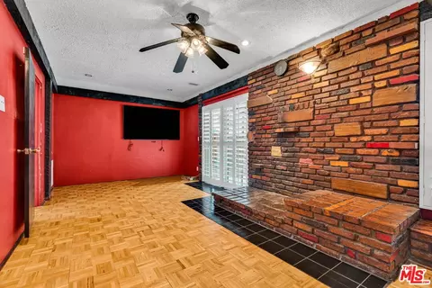 2203 N Slater Ave, Compton, CA 90222 photo 17
