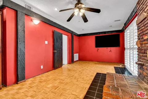 2203 N Slater Ave, Compton, CA 90222 photo 18
