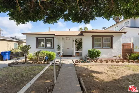 1204 Marine St, Santa Monica, CA 90405