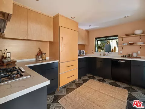 1012 Superba Ave, Venice, CA 90291 photo 21