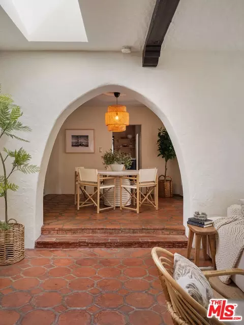 1012 Superba Ave, Venice, CA 90291 photo 11