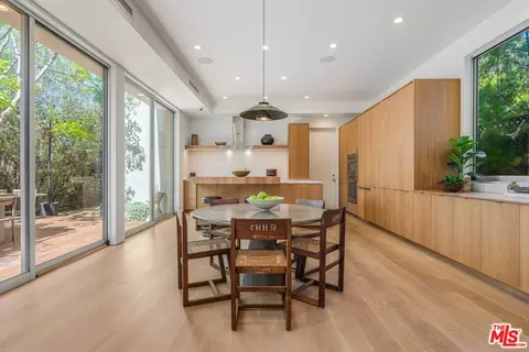 2000 Walnut Ave, Venice, CA 90291 photo 15