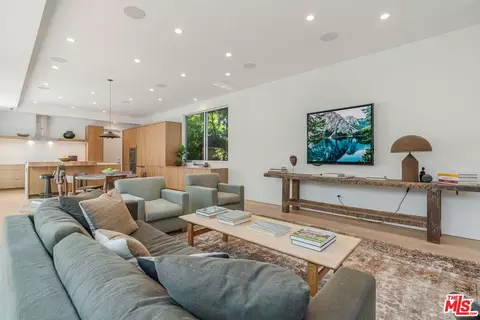 2000 Walnut Ave, Venice, CA 90291 photo 21