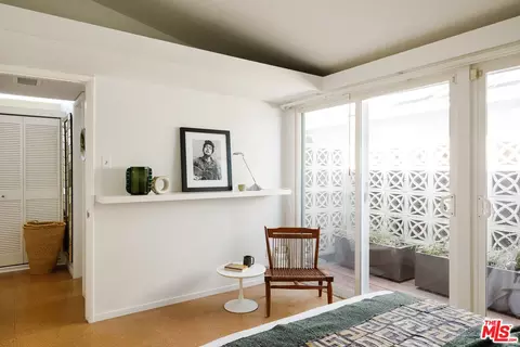 Bedroom - 3916 Lemon Ave, Long Beach, CA 90807 photo 2 of 4
