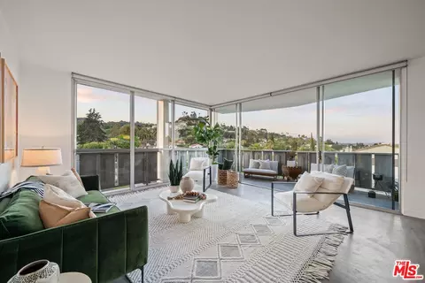 4411 Los Feliz Blvd #508, Los Angeles, CA 90027