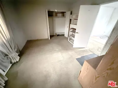 Bedroom - 451 Palm Dr, Glendale, CA 91202 photo 2 of 2