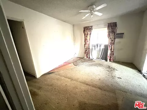 Other - 451 Palm Dr, Glendale, CA 91202 photo 3 of 8