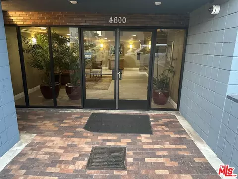 4600 Via Dolce #214, Marina Del Rey, CA 90292