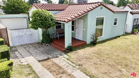 440 W Fairview Blvd, Inglewood, CA 90302