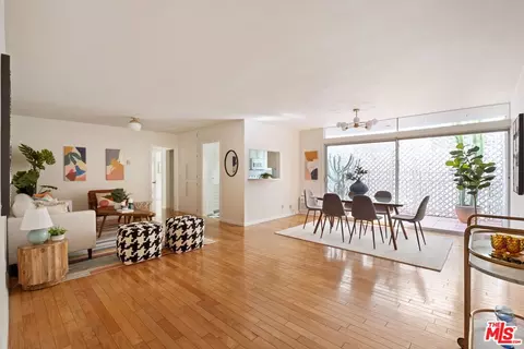 1200 N Flores St #106, West Hollywood, CA 90069