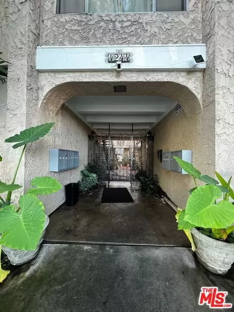 4244 E 5th St, Long Beach, CA 90814 photo 5