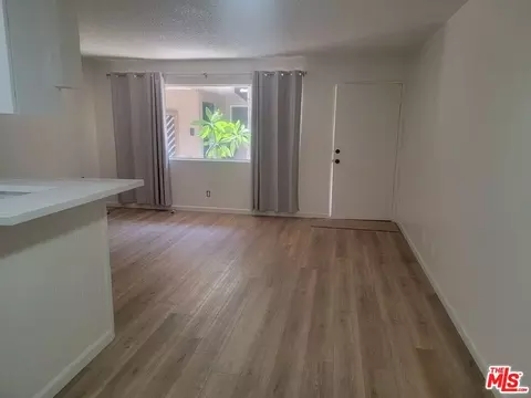 4244 E 5th St, Long Beach, CA 90814 photo 9