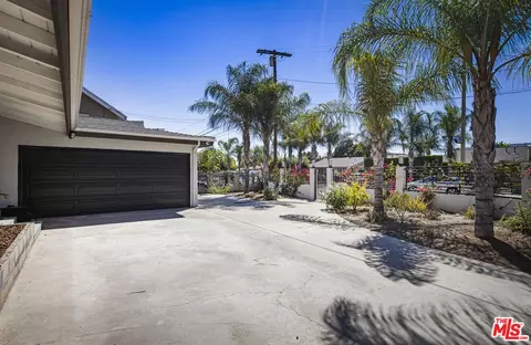 Exterior - 7932 Allott Ave, Panorama City, CA 91402 photo 3 of 17