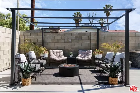 Exterior - 7932 Allott Ave, Panorama City, CA 91402 photo 11 of 17