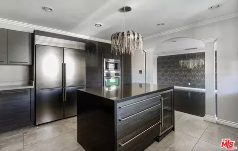 Kitchen - 7932 Allott Ave, Panorama City, CA 91402 photo 3 of 4