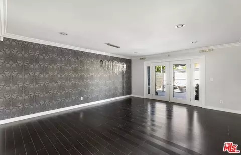 Living - 7932 Allott Ave, Panorama City, CA 91402 photo 4 of 5