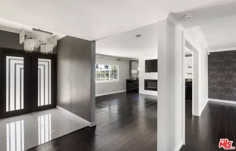 Entry Way - 7932 Allott Ave, Panorama City, CA 91402 photo 2 of 2