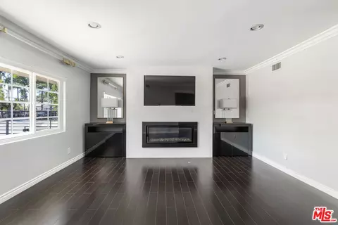 Living - 7932 Allott Ave, Panorama City, CA 91402 photo 1 of 5