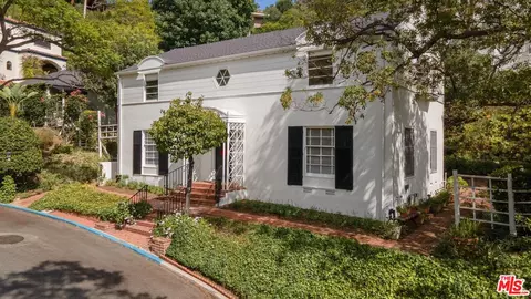 3270 Benda St, Los Angeles, CA 90068