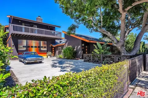 850 W 29th St, San Pedro, CA 90731