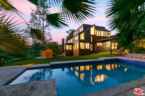 6649 Zumirez Dr, Malibu, CA 90265