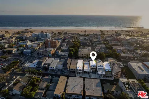 1916 Pacific Ave, Venice, CA 90291