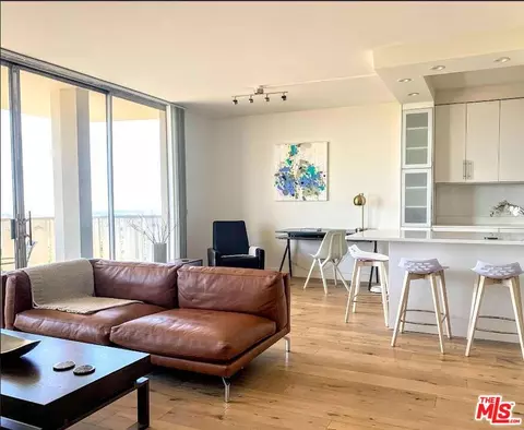 4411 Los Feliz Blvd #1105, Los Angeles, CA 90027
