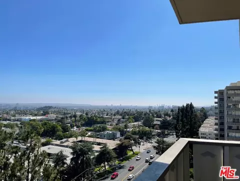 4411 Los Feliz Blvd #1105, Los Angeles, CA 90027