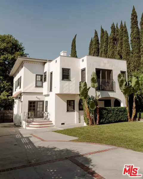 4926 Marathon St, Los Angeles, CA 90029
