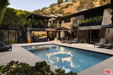 1853 Franklin Canyon Dr, Beverly Hills, CA 90210